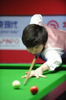 的激烈角逐 的激烈角逐