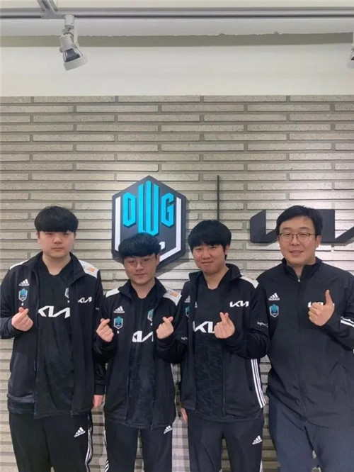 部和二点球 部和二点球